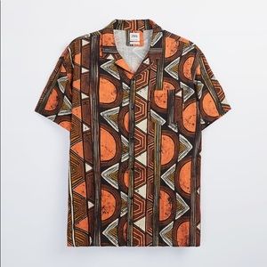Zara Geometric Print Button Up